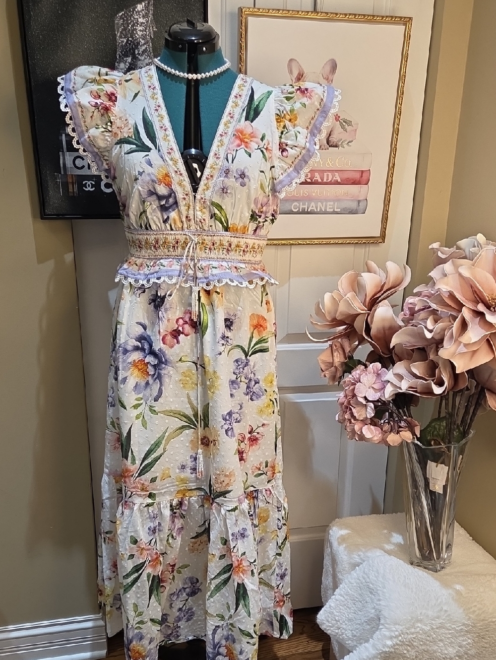 Nwt LARGE Camila Coelho Floral V-Neck Maxi Dress in Cream